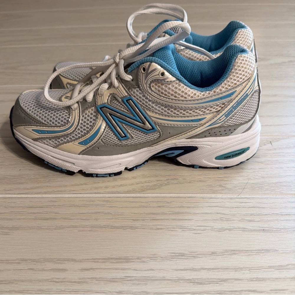 New Balance Womens 470 WR470WSB White Blue Running Shoes Sneakers Size 6